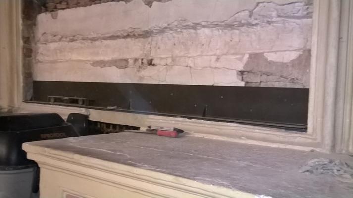 Staffa in ferro con l'applicazione di neoprene e teflon